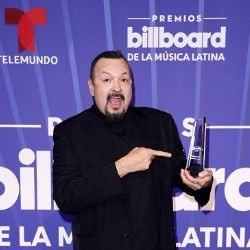 Pepe Aguilar en el Salón de la Fama de la música latina en los Premios Billboard