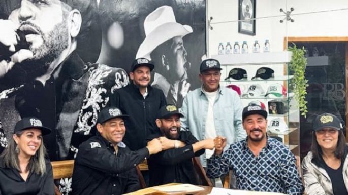 Pancho Barraza seguirá haciendo historia al firmar con Fonovisa Records