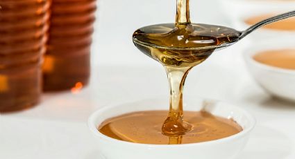 ¿Cómo se utiliza la miel en la cara? Beneficios que tiene para la piel