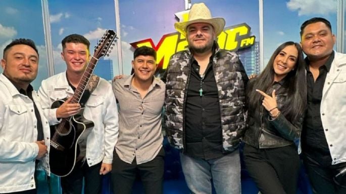 Max Peraza y Banda Corona del Rey en El Show de La Mejor