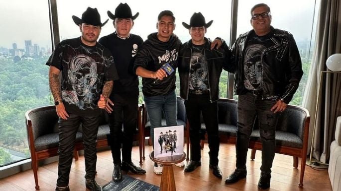 Los Plebes del Rancho presentan a su nuevo vocalista