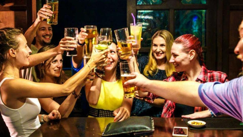 El alcohol puede ser tu peor enemigo en las fiestas, pero con algunos trucos puedes disfrutar sin perder el control.