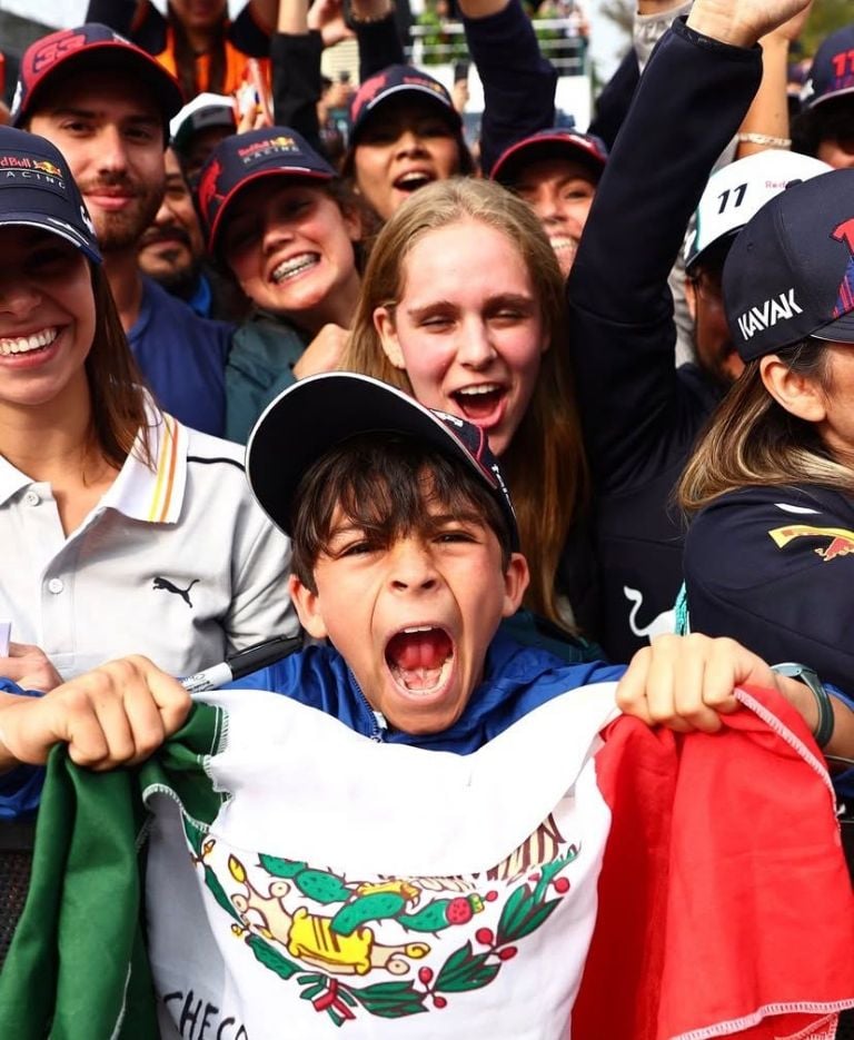 Pelea en el Gran Premio de México 2025