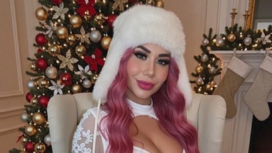 Como Dorismar: La Bebeshita casi pierde un seno por operarse con el mismo doctor