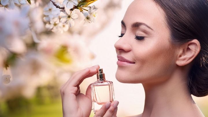 7 perfumes de mujer que se usan en Europa para anticipar la primavera, según expertos