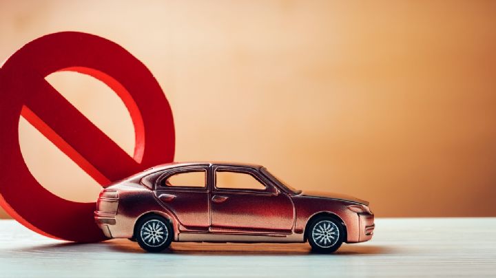 Hoy No Circula CDMX y Edomex, jueves 10 de abril: Autos y color de engomado que descansan