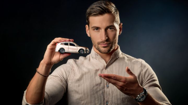 Hoy No Circula CDMX y Edomex, viernes 11 de abril: Autos y color de engomado que descansan