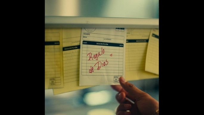 Gabito Ballesteros y Carin León lanzan un sentido himno al amor eterno