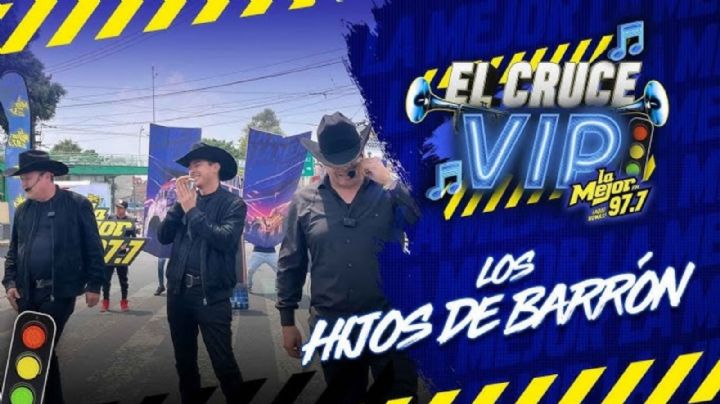 Hijos de Barrón sorprenden a fans en pleno semáforo de la CDMX