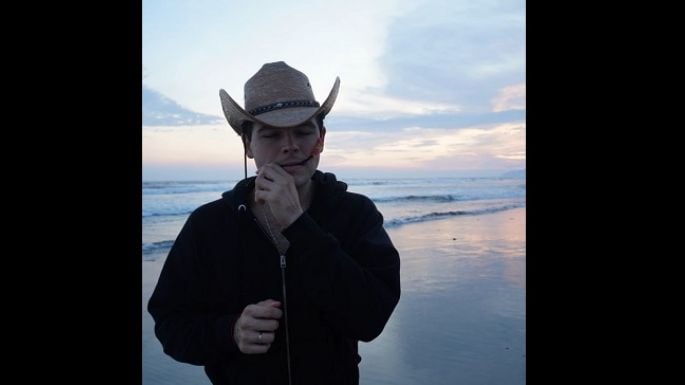 Santi Casas presenta su “Dosis de contacto cero”