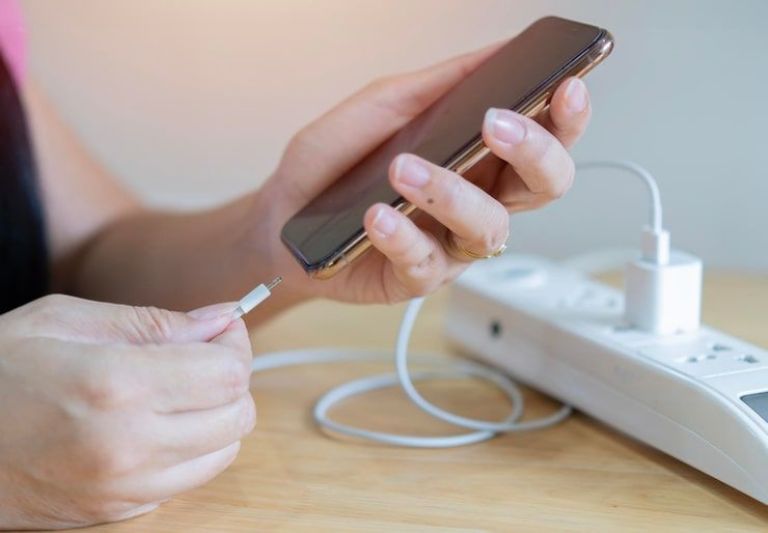 Modo avión durante la carga