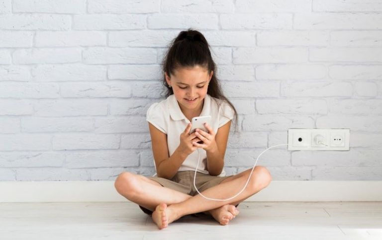 Puerto de carga limpio