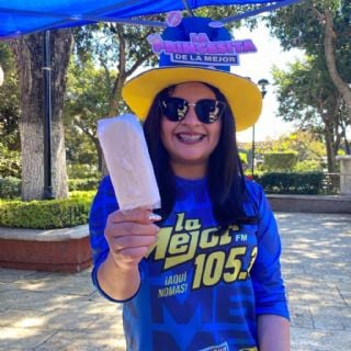 Sintonízanos y escucha a Dalia Martinez "La Princesita" de La Mejor