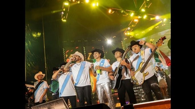 Grupo Firme inició “La Última Peda Tour” en Latinoamérica