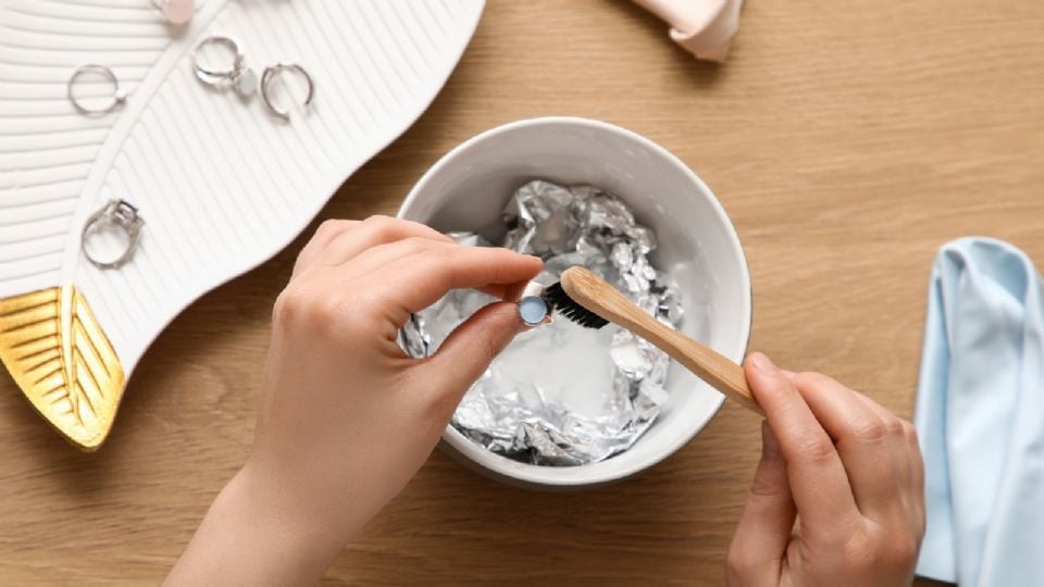 ¿Cómo limpiar tus joyas de plata?