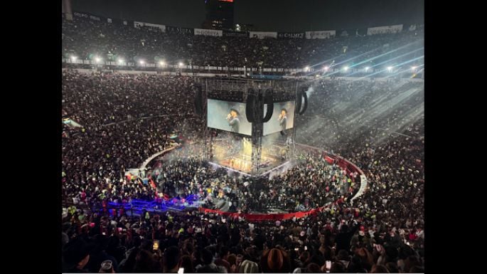 La México canta con Christian Nodal